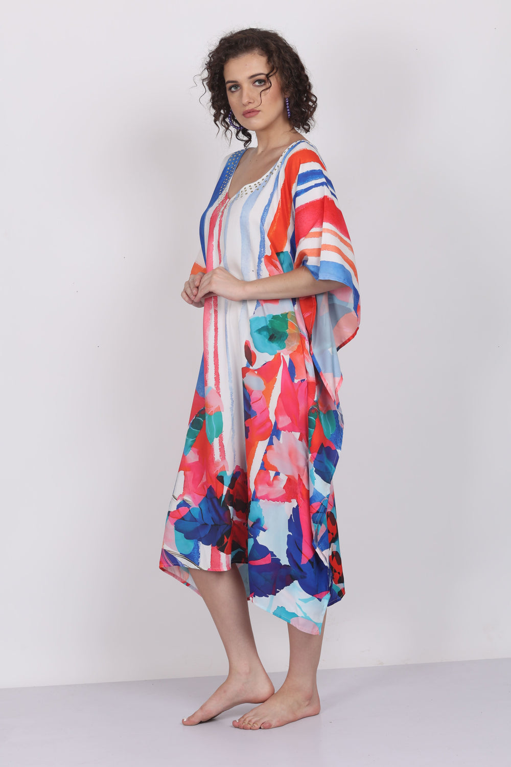 Linear Blooms – Art-Inspired Vertical Floral Kaftan