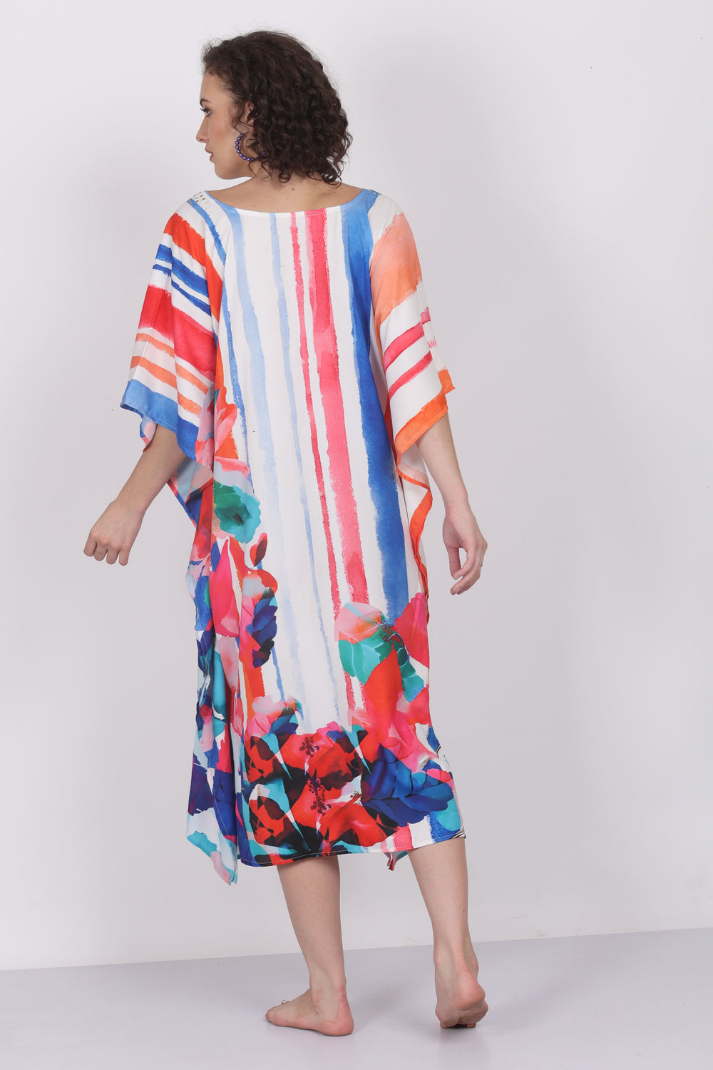 Linear Blooms – Art-Inspired Vertical Floral Kaftan