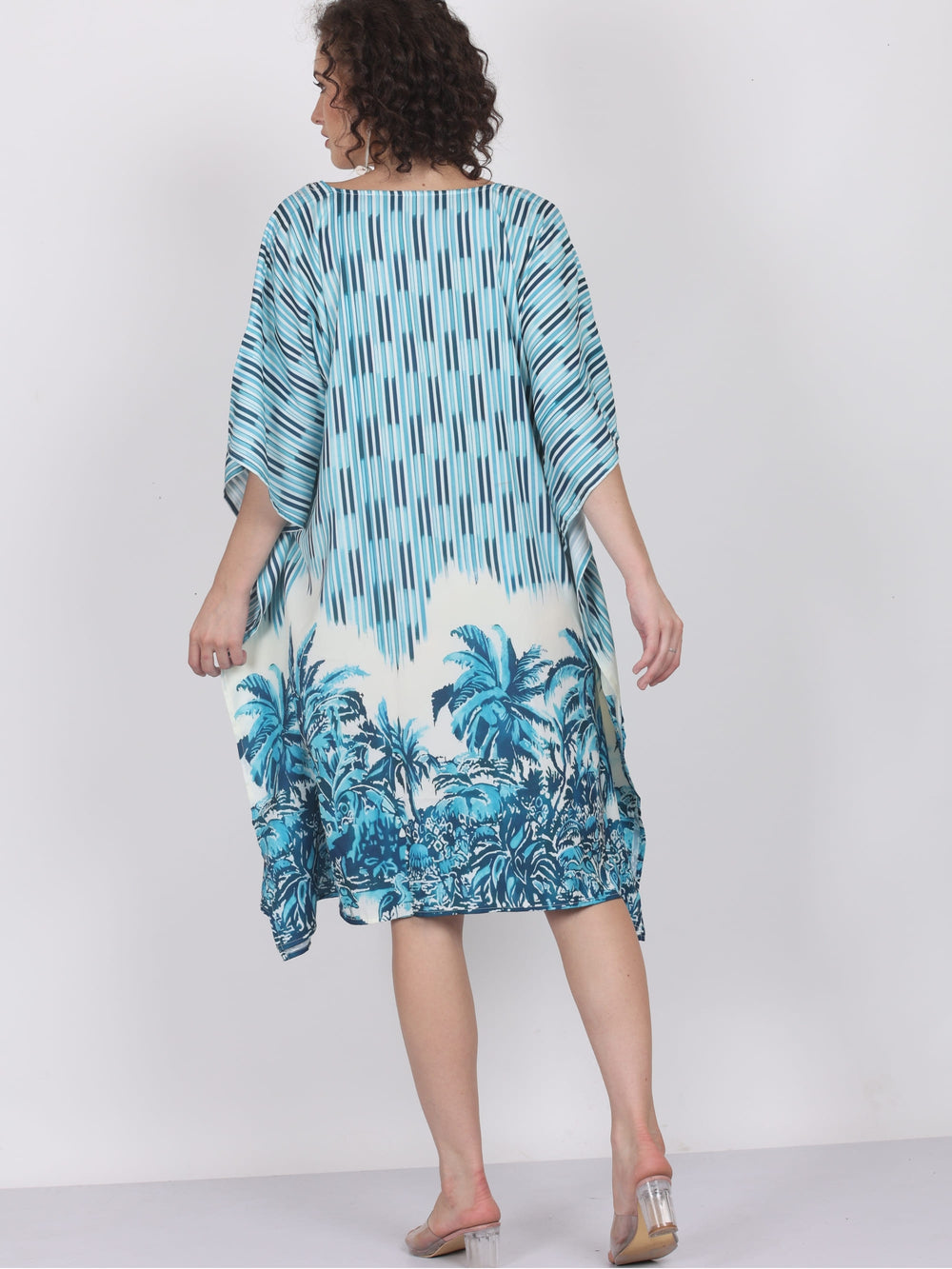 Tropical Grace – Palm Print Digital Kaftan