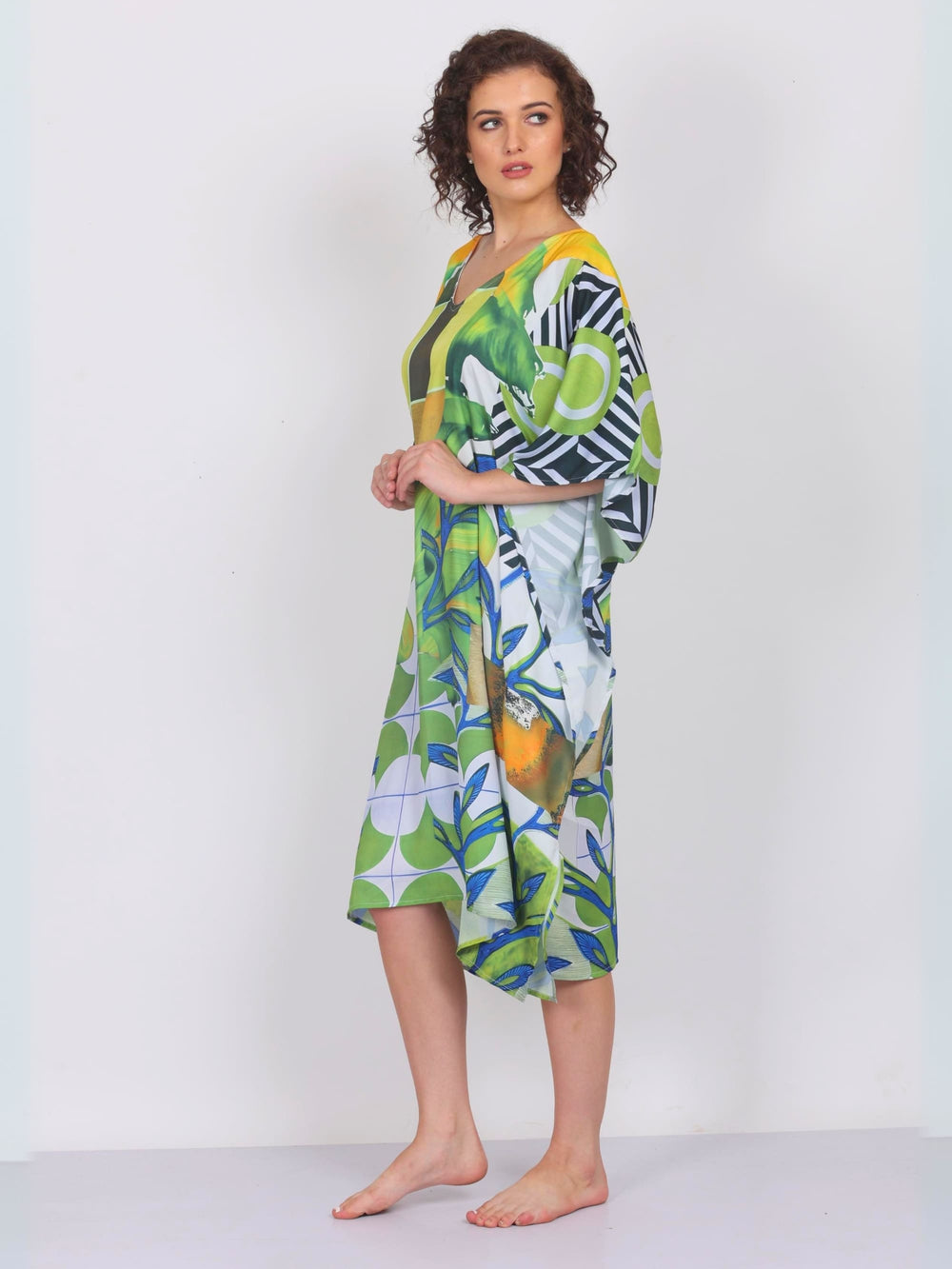 Emerald Leaves – Wearable Art Kaftan
