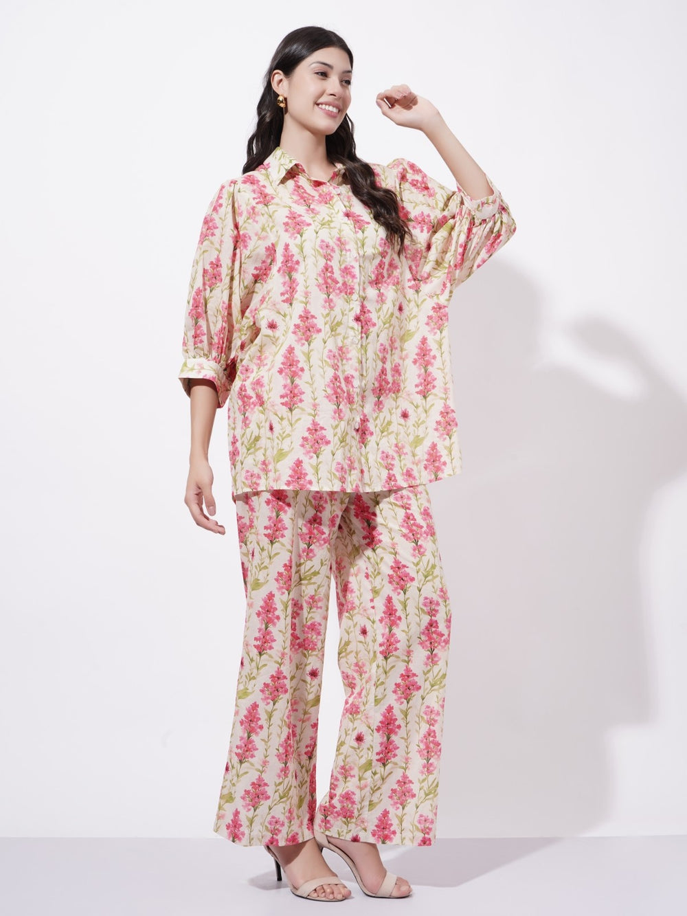 Pink Reverie flowing sleeve Cord-Set